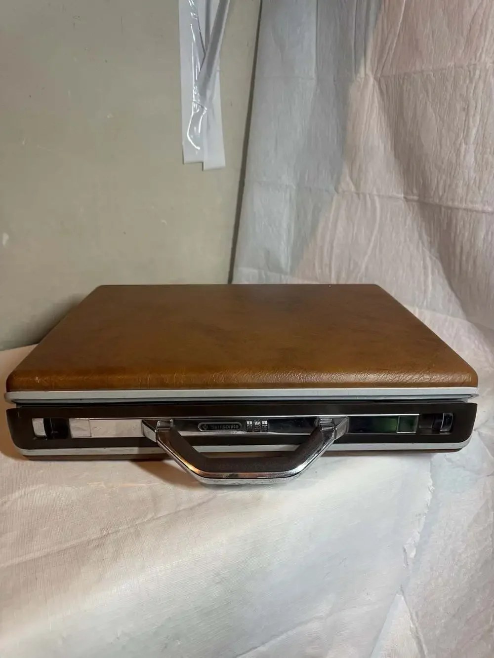 Vintage Samsonite Accord 5